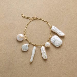 Lustrous Links Bracelet