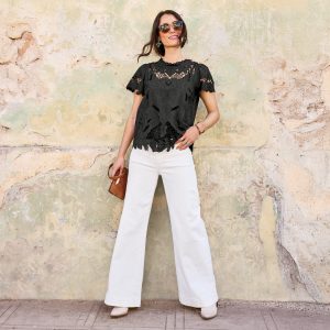 Ayre Lace Top. Petite